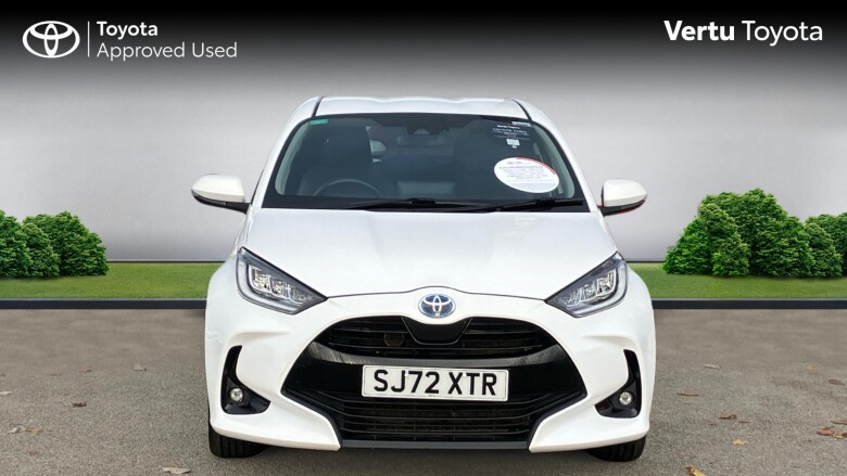 Toyota Yaris 1.5 Hybrid Design 5dr CVT Hybrid Hatchback
